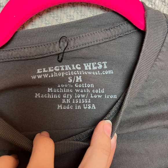 Electric West Womens Heart Gray Try Some Kindness Asshole Tshirt S/M Valentines - Picture 2 of 5